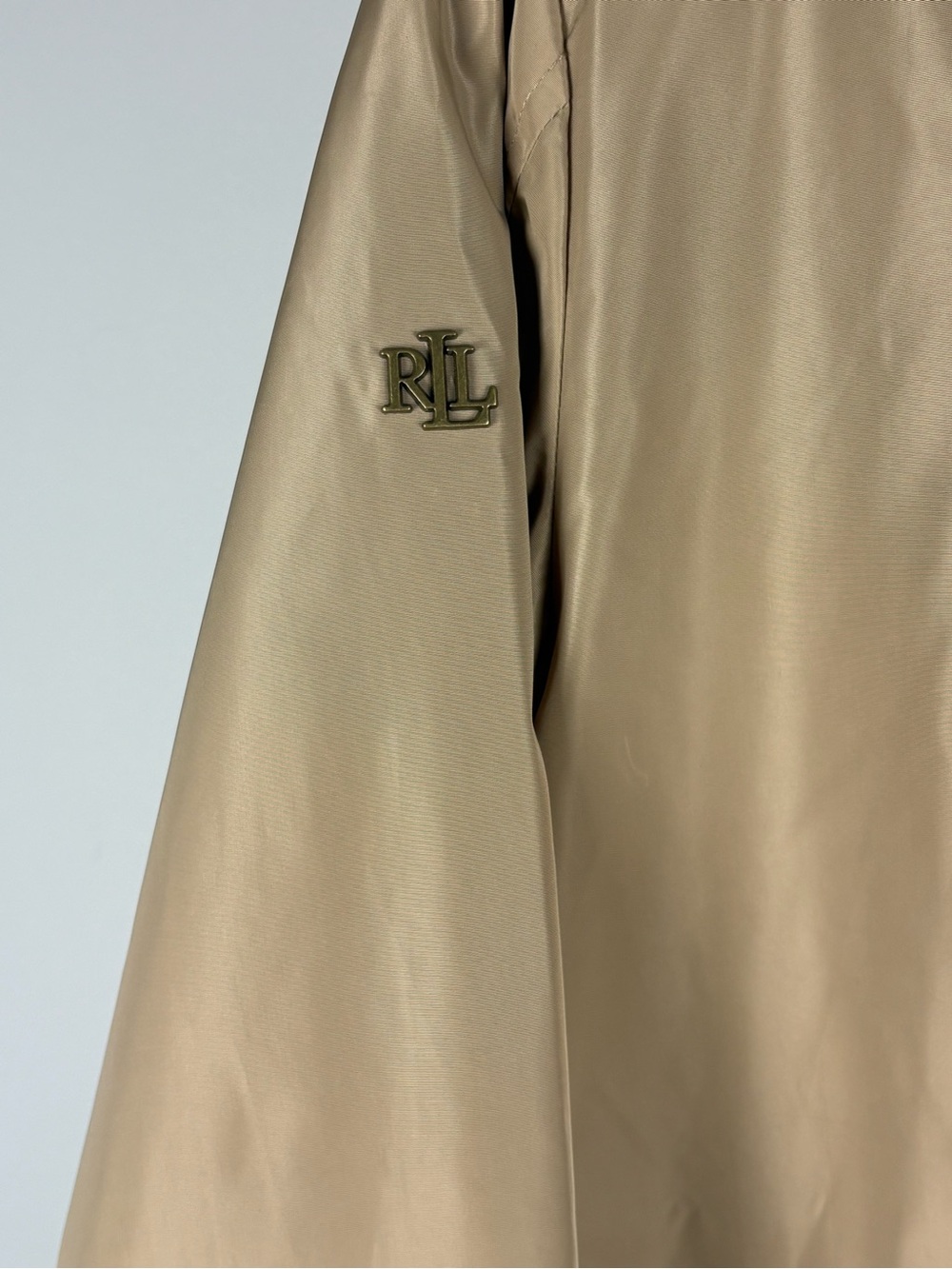 Lauren Ralph Lauren Beige Light Coat with White Contrast Collar - Picture 7 of 10
